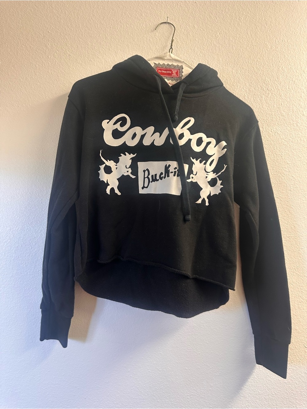 Cowboy Buck-it Graphic Black Cropped Hoodie